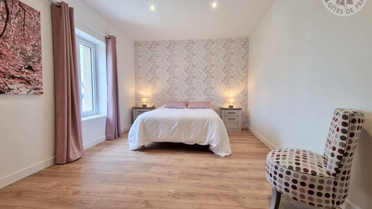Photo of Bedroom in Viels-Maisons