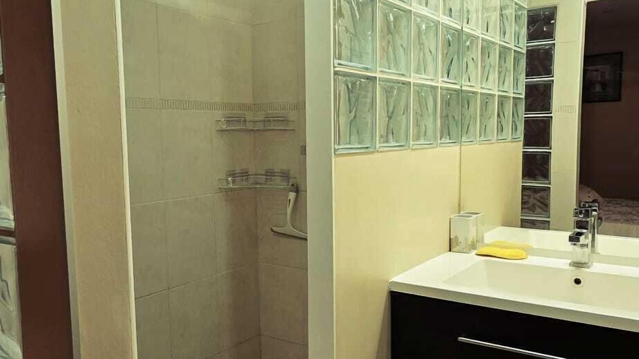 Photo of Bathroom in Les Eyzies
