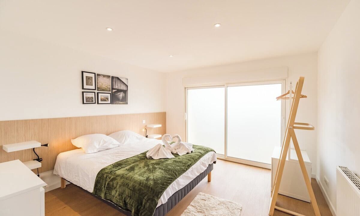 Photo of Bedroom in Saint-Carreuc