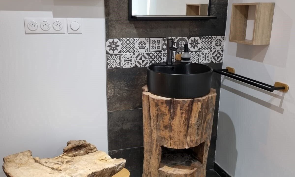 Photo of Bathroom in Bazegney