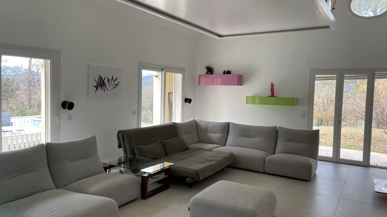 Photo of Livingroom in Cuers