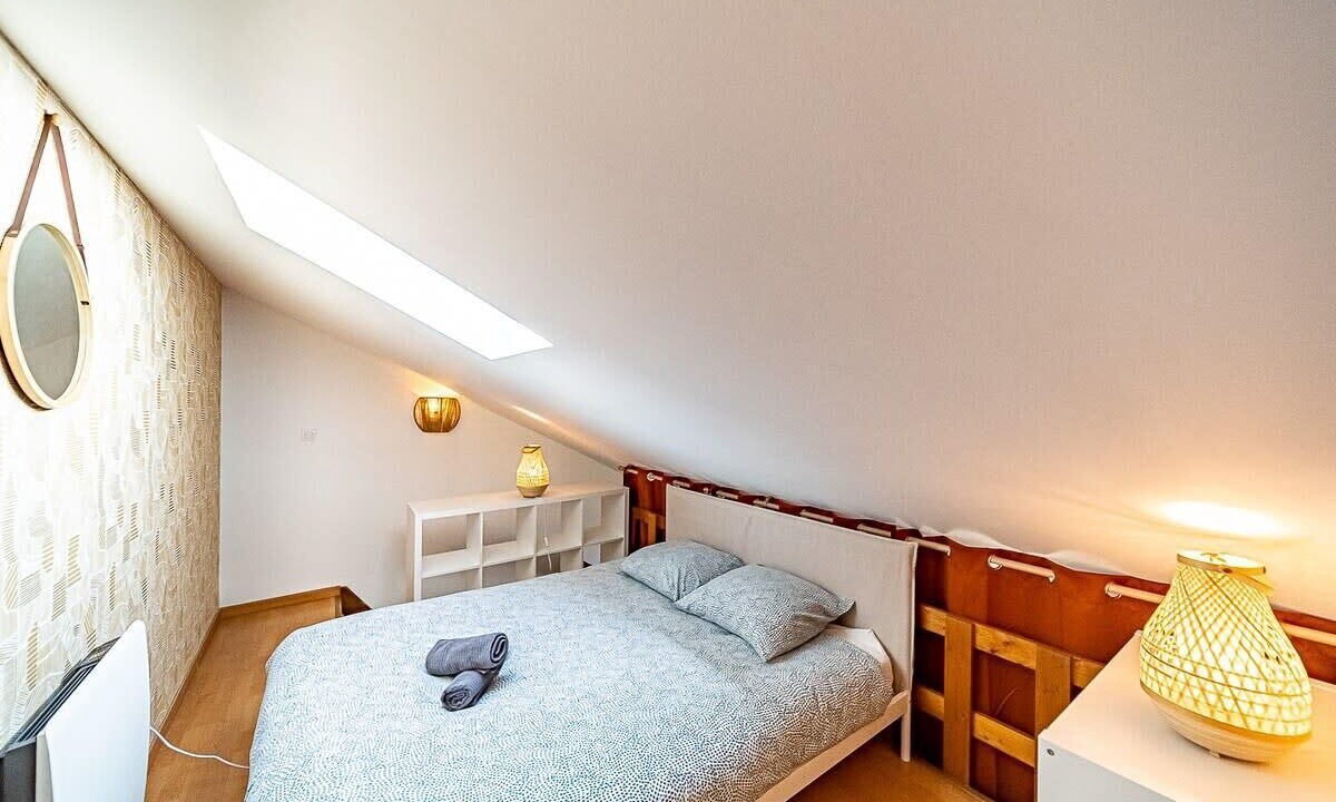 Photo of Bedroom in Cusset