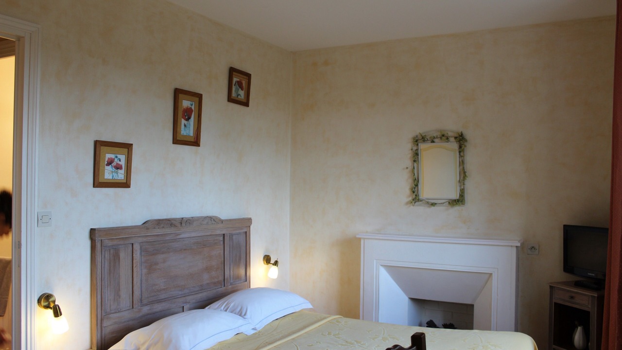 Photo of Bedroom in Plouegat-Moysan