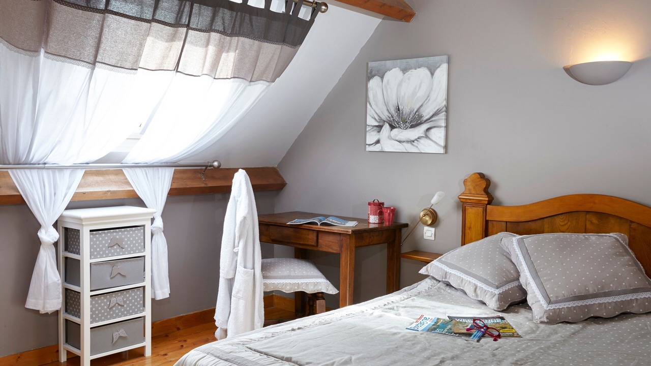 Photo of Bedroom in Plouegat-Moysan