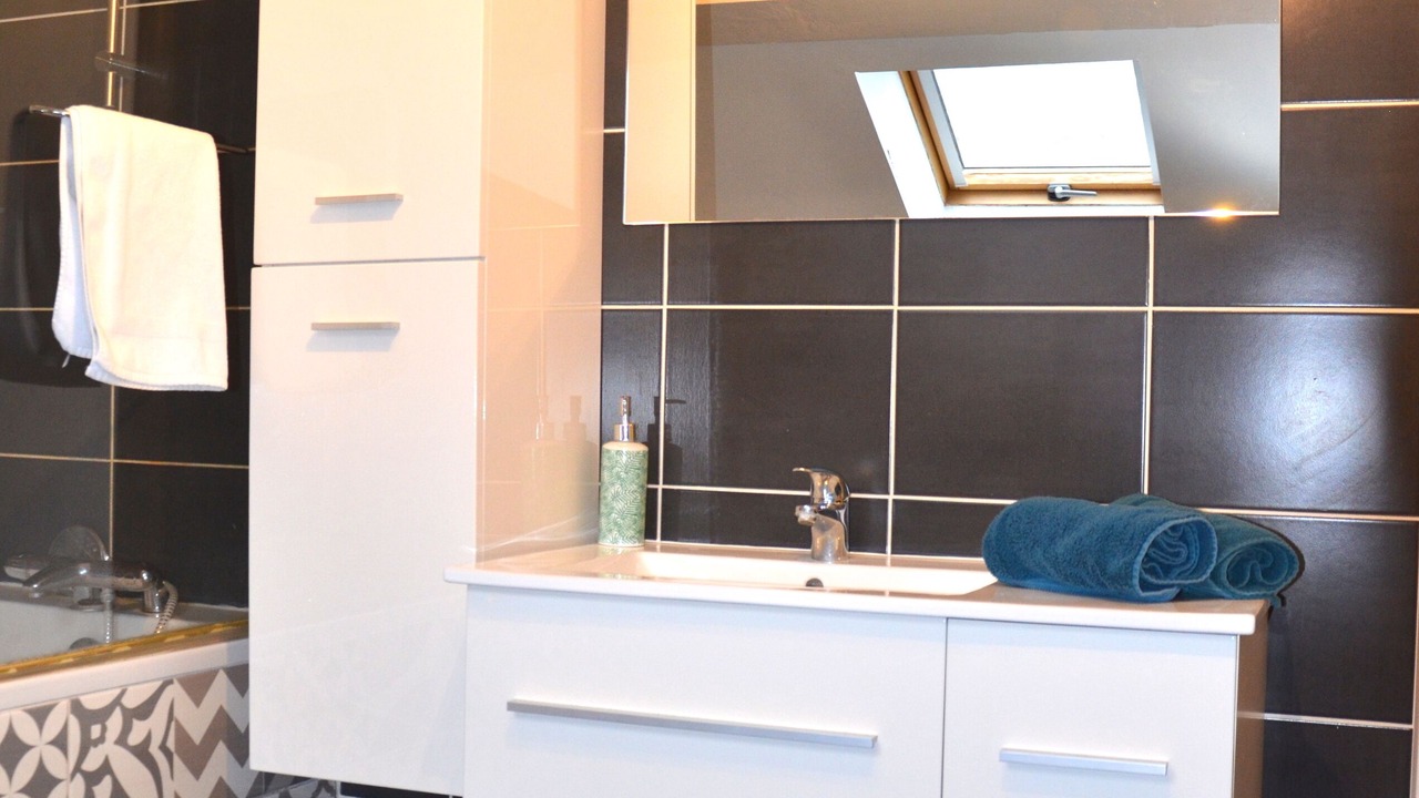 Photo of Bathroom in Troyes