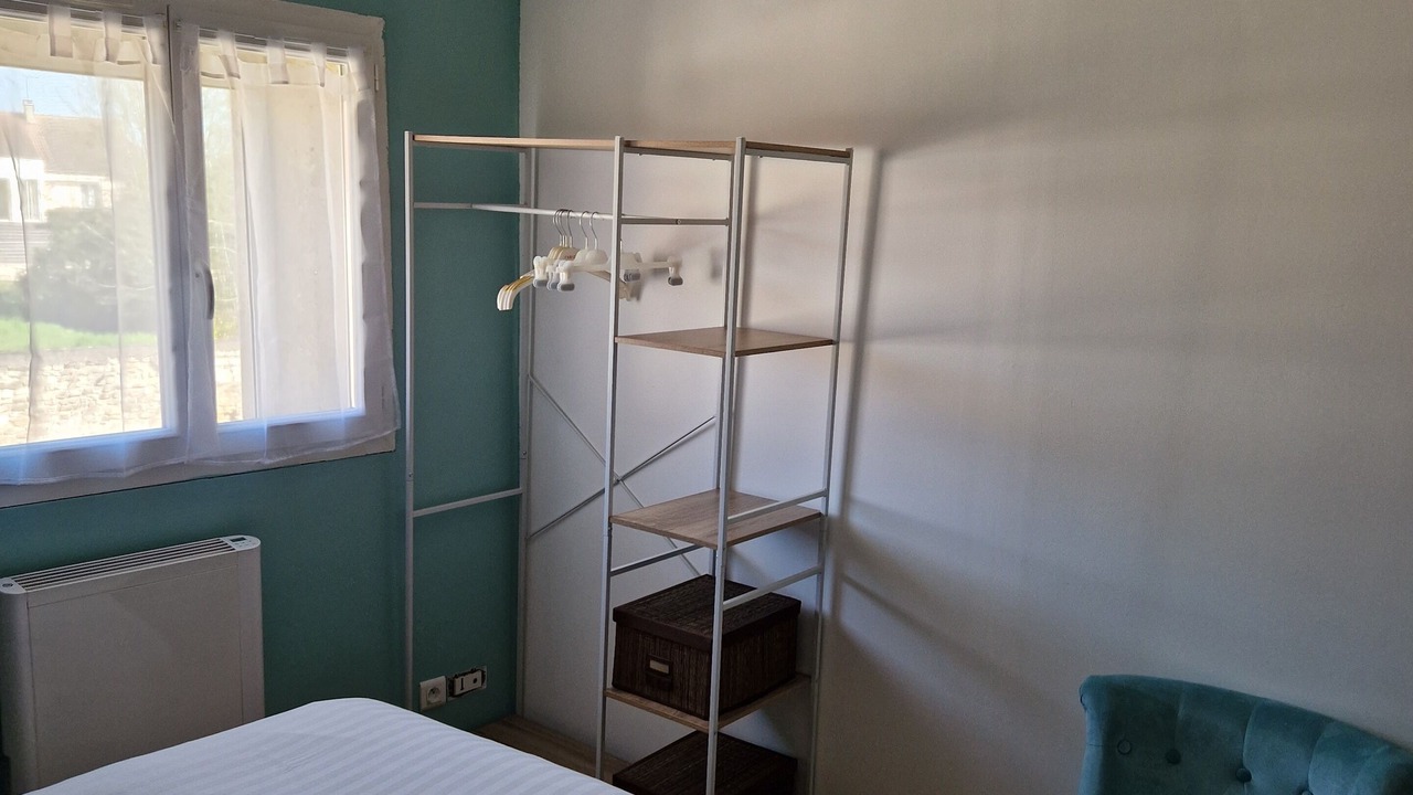 Photo of Bedroom in Gurgy