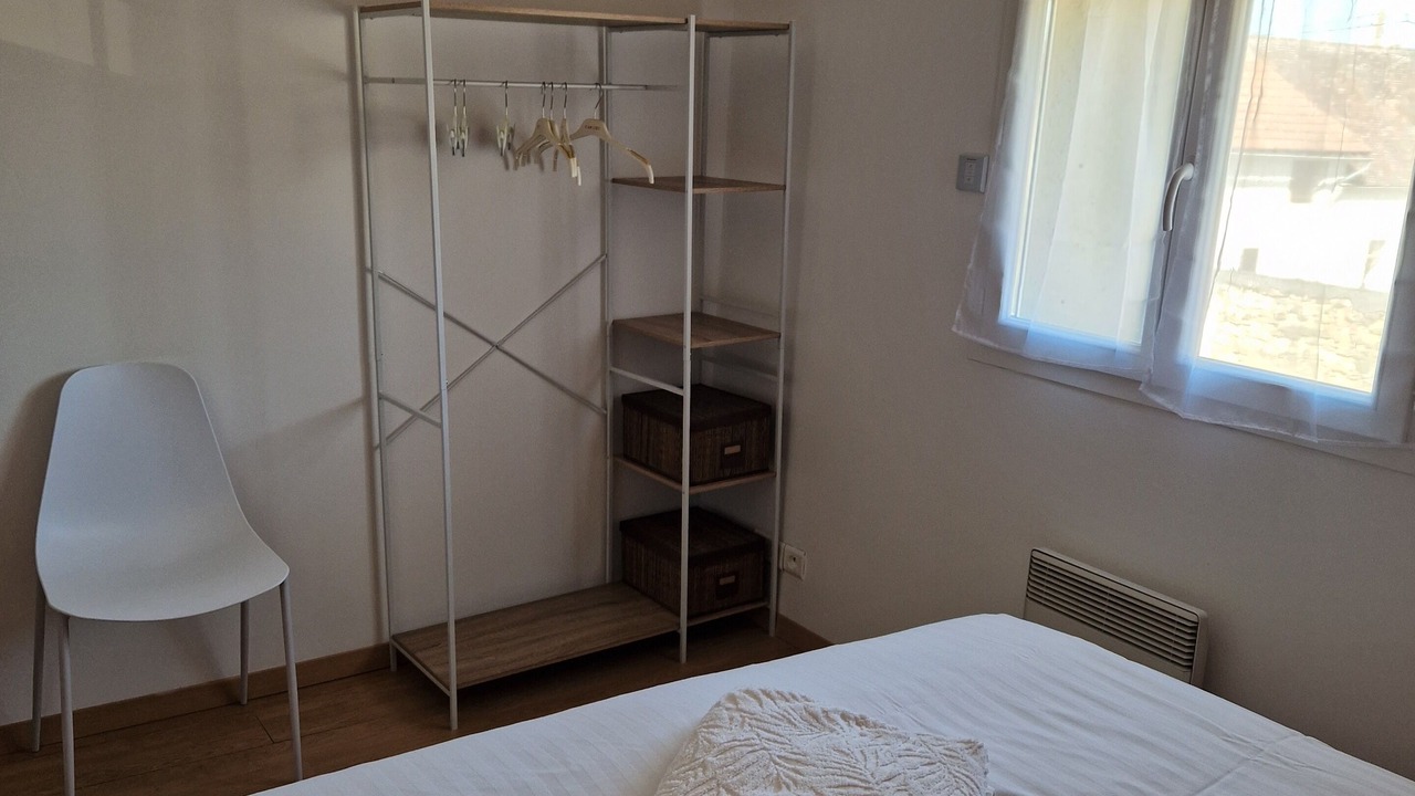 Photo of Bedroom in Gurgy