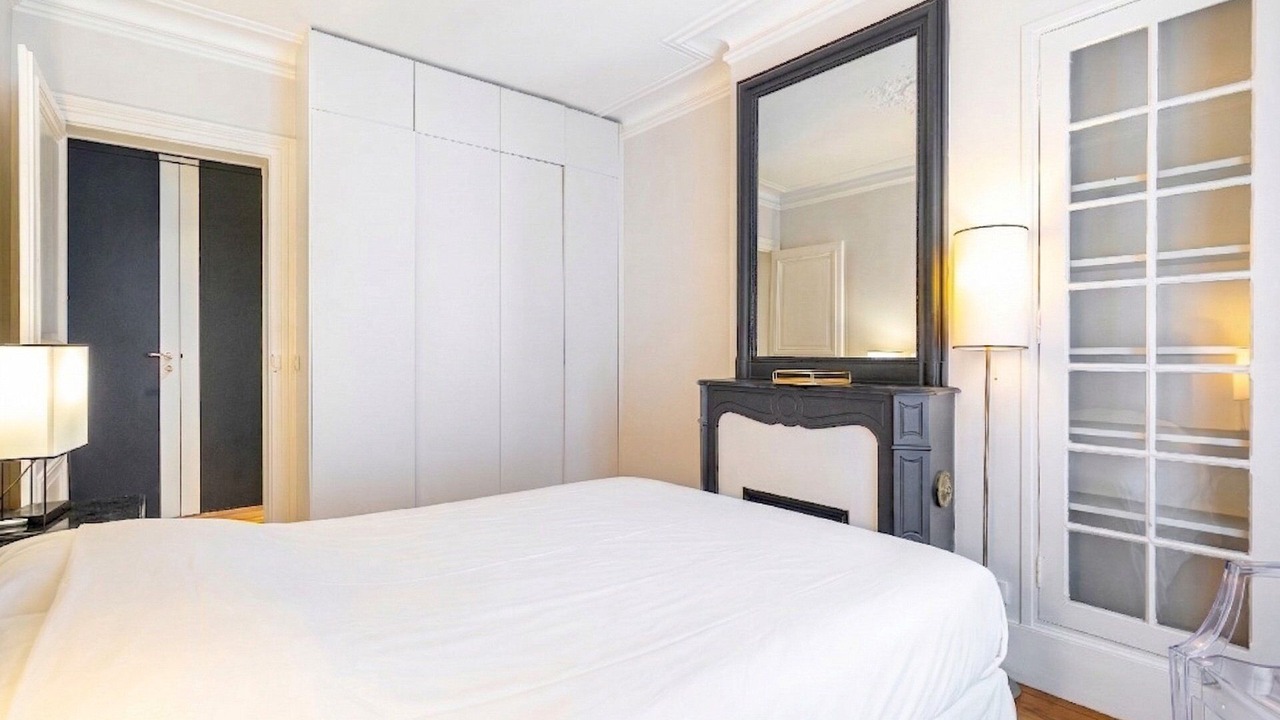 Photo of Bedroom in Notre-Dame-des-Champs