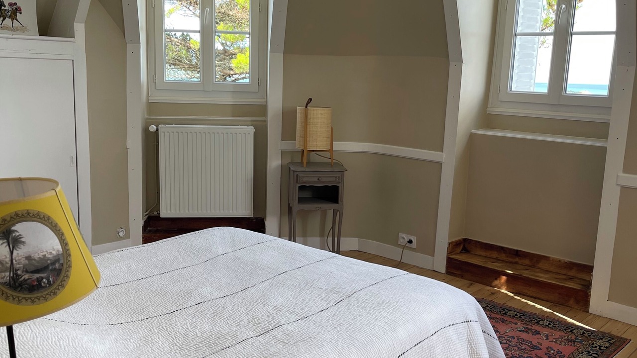 Photo of Bedroom in Saint-Jacut-de-la-Mer