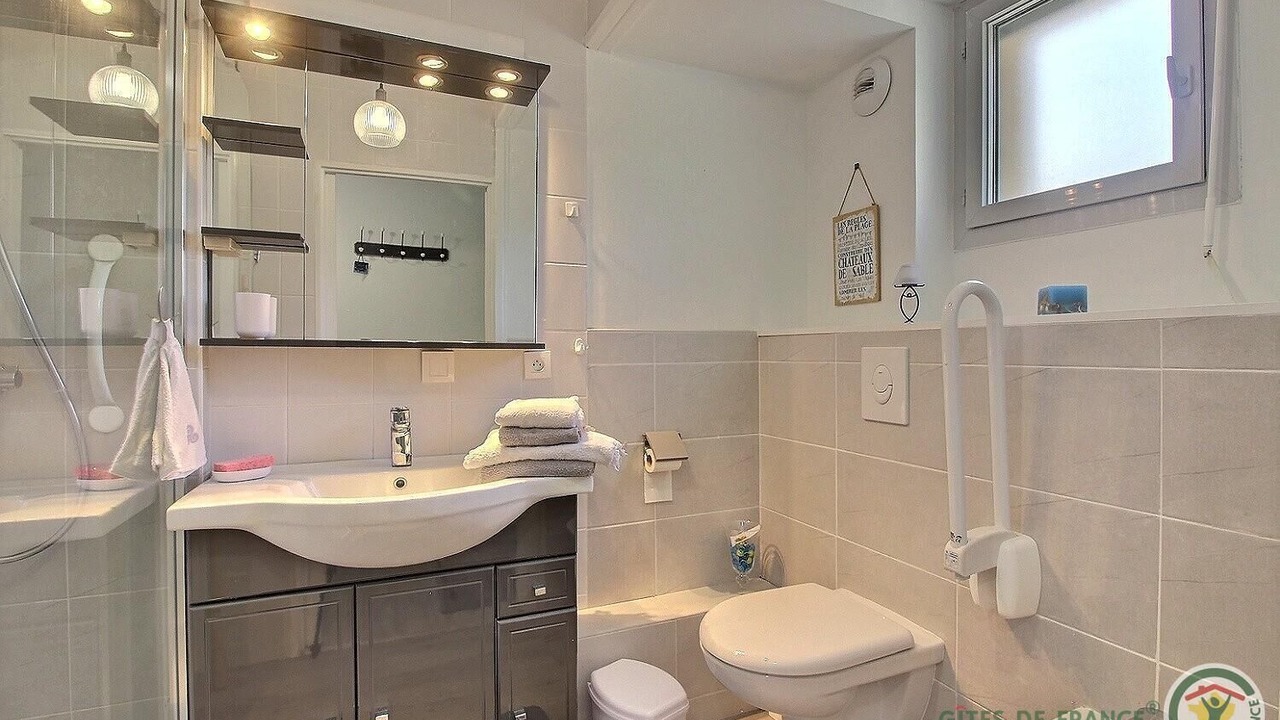 Photo of Bathroom in Perros-Guirec