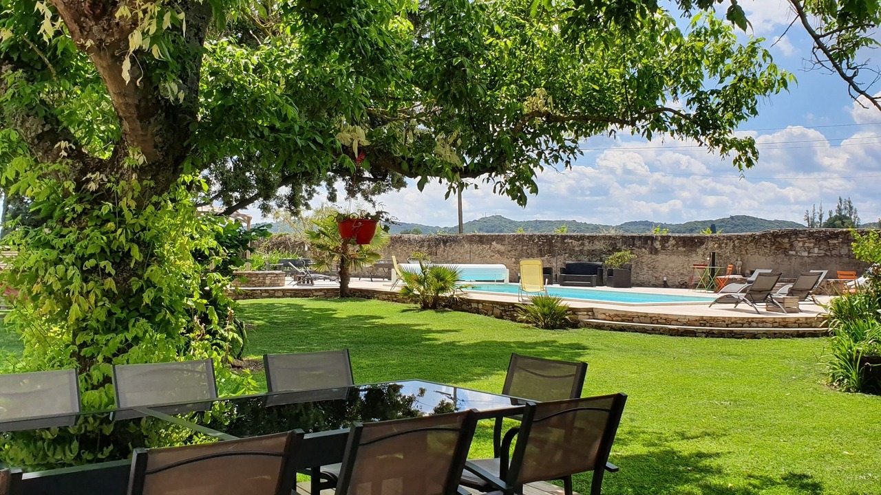 Photo of Outdoor in Pont-Saint-Esprit