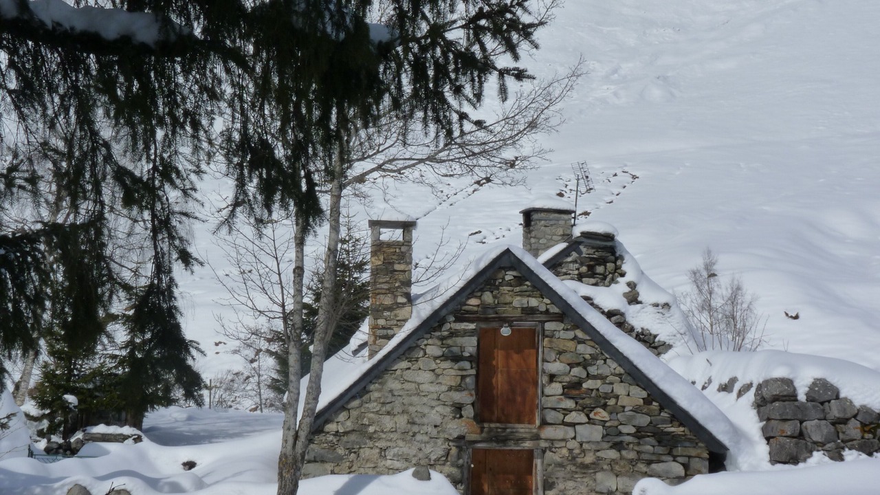 Photo of Outdoor in Sers