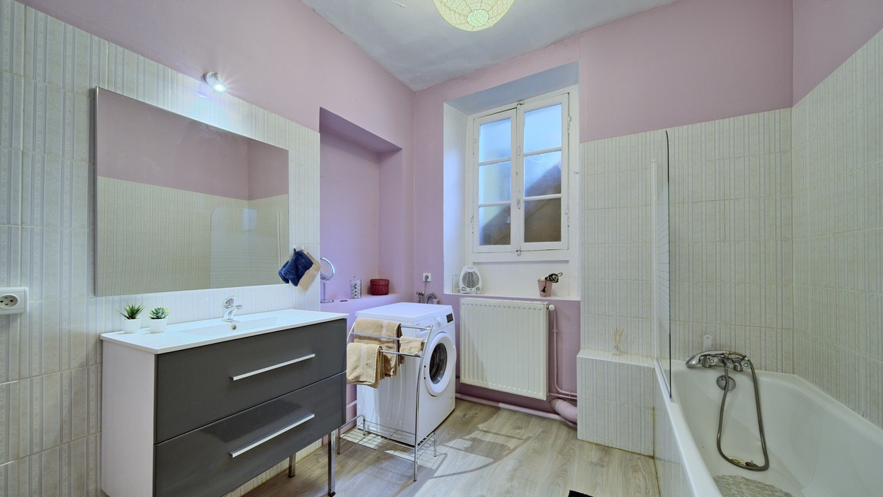 Photo of Bathroom in Bagneres-de-Luchon