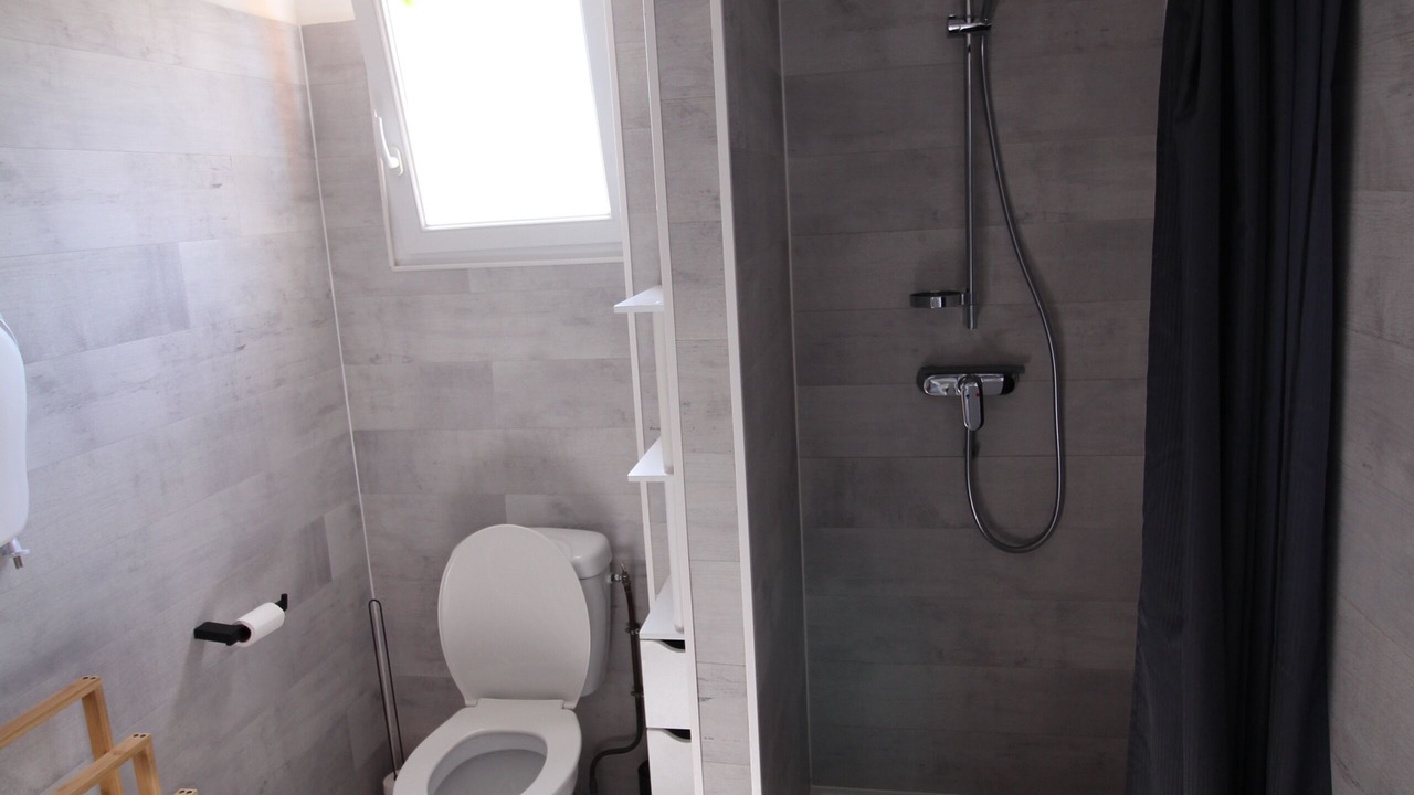 Photo of Bathroom in Giffaumont-Champaubert