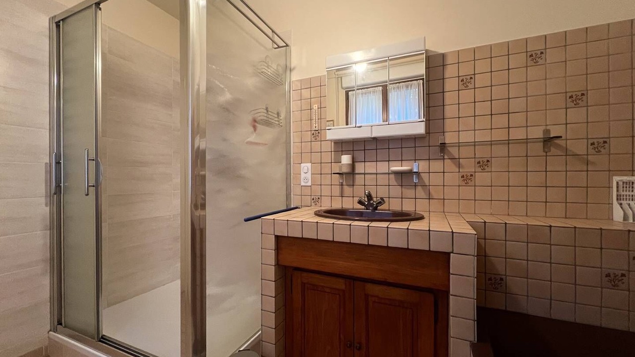 Photo of Bathroom in Sables-d'Or-les-Pins
