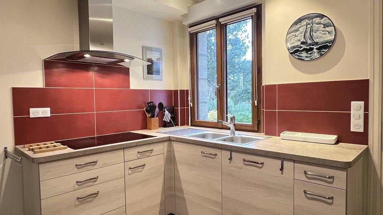 Photo of Kitchen in Sables-d'Or-les-Pins