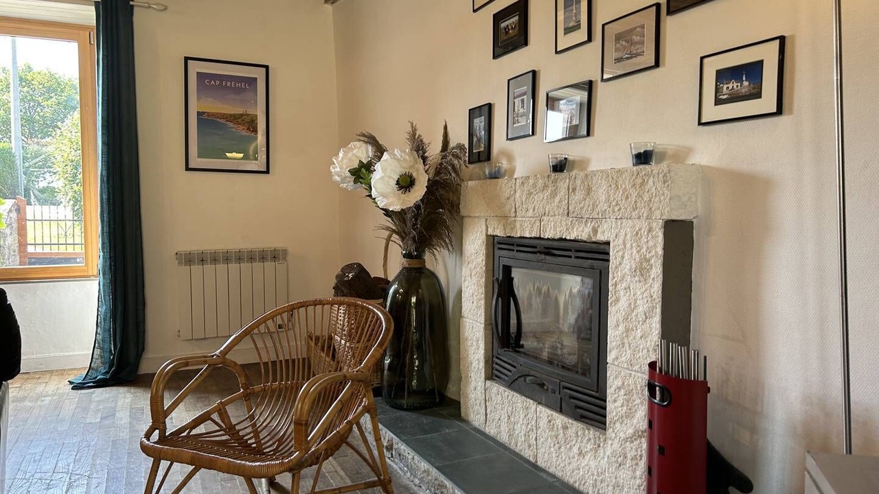 Photo of Livingroom in Frehel