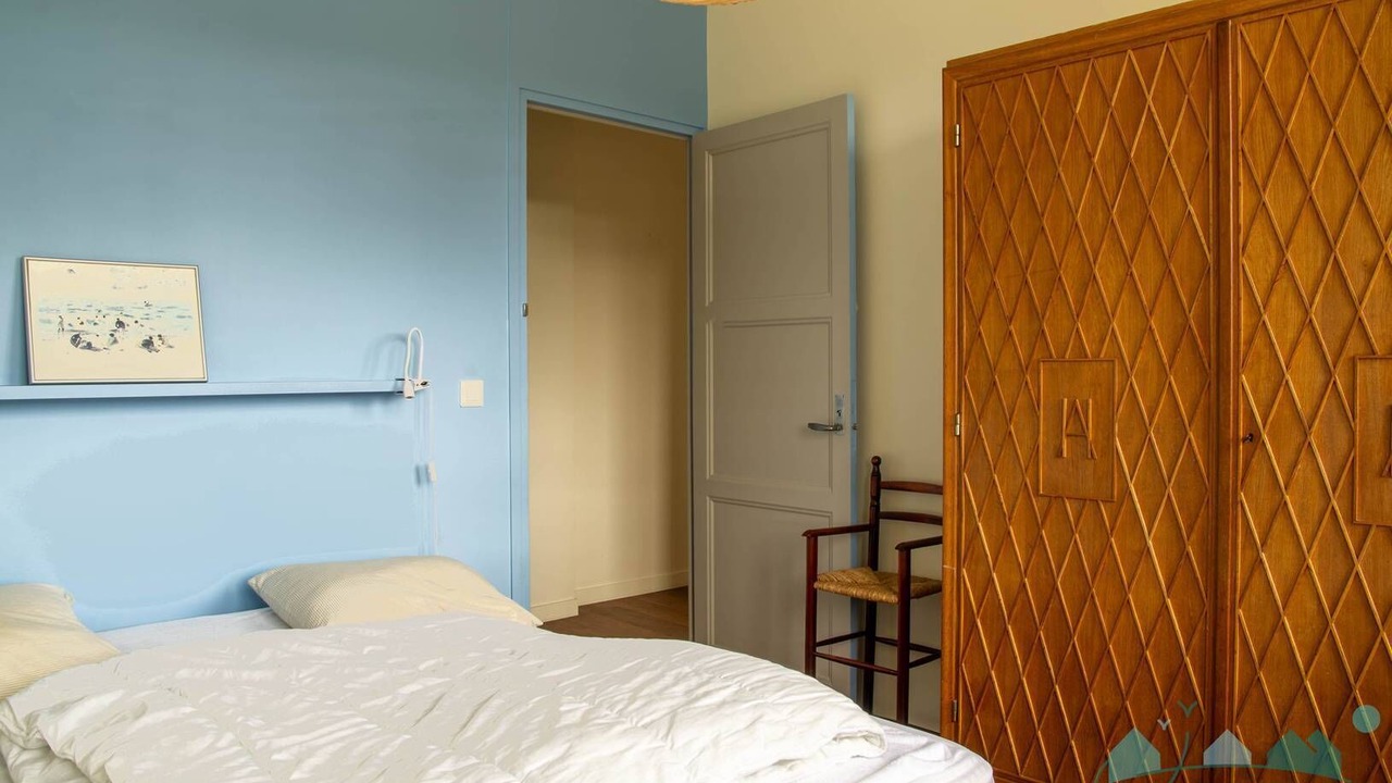 Photo of Bedroom in Sables-d'Or-les-Pins
