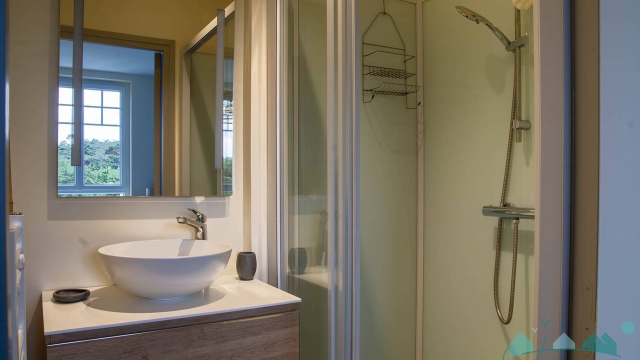 Photo of Bathroom in Sables-d'Or-les-Pins