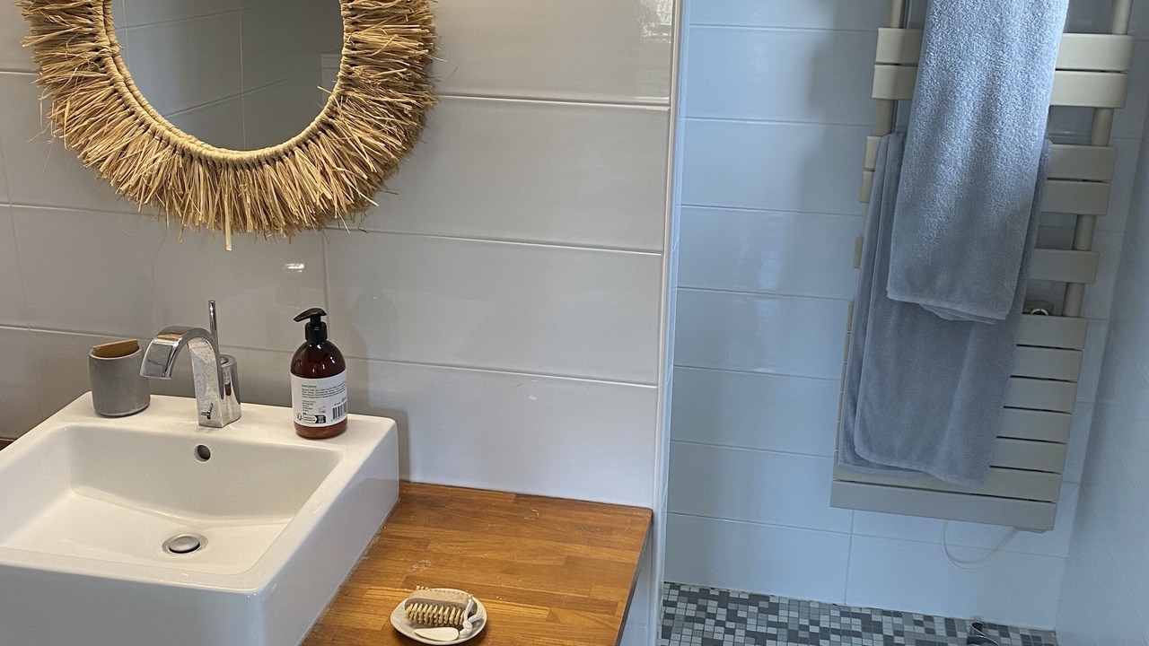 Photo of Bathroom in Etables-sur-Mer