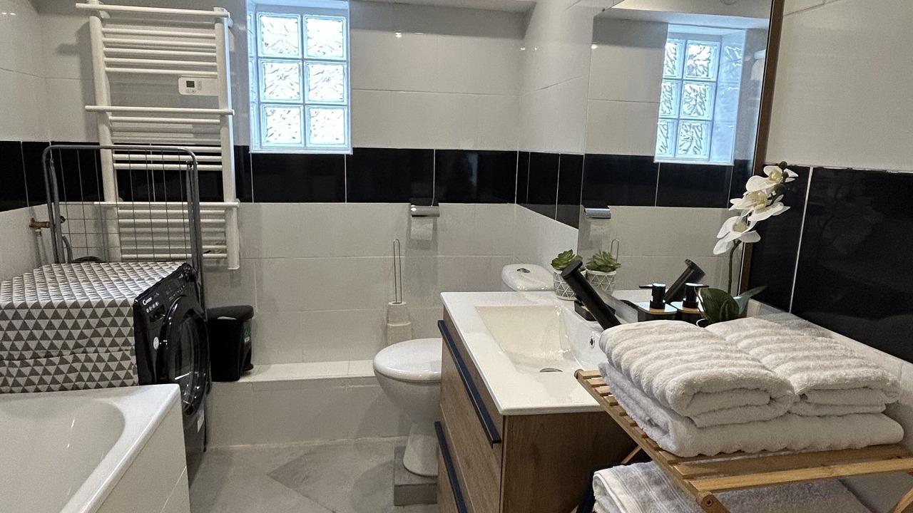 Photo of Bathroom in Varennes-sur-Seine