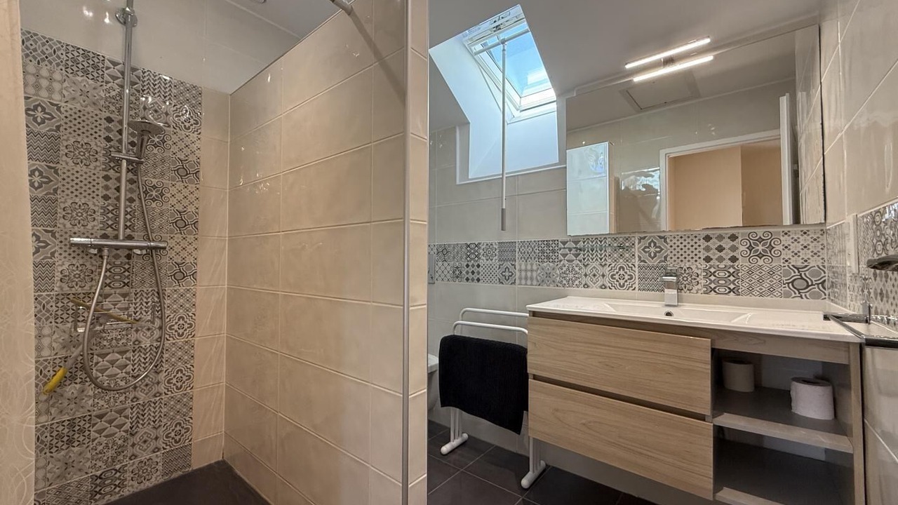 Photo of Bathroom in Asson