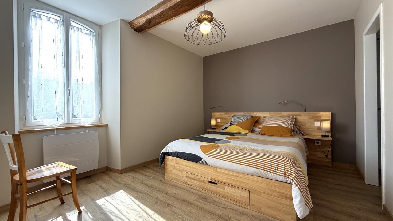 Photo of Bedroom in Asson