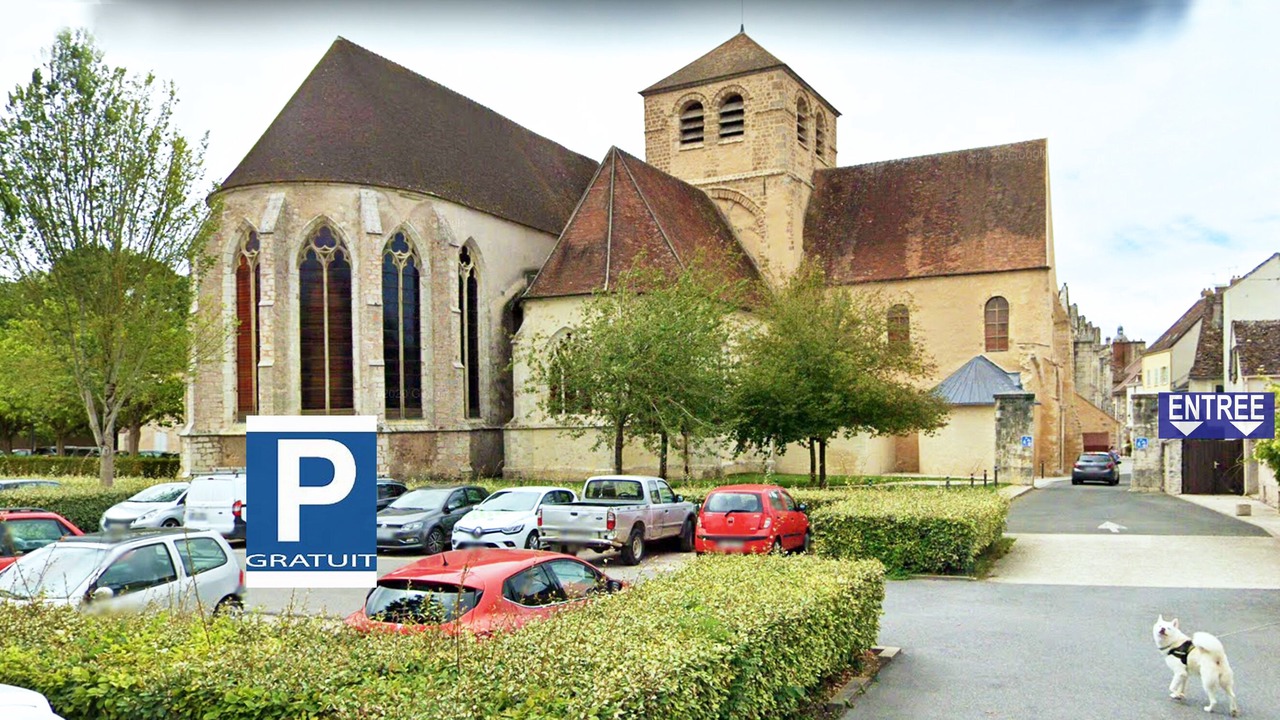 Photo of Others in Provins