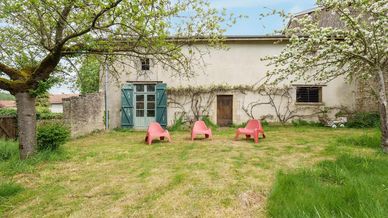 Photo of Others in Dommartin-le-Saint-Pere