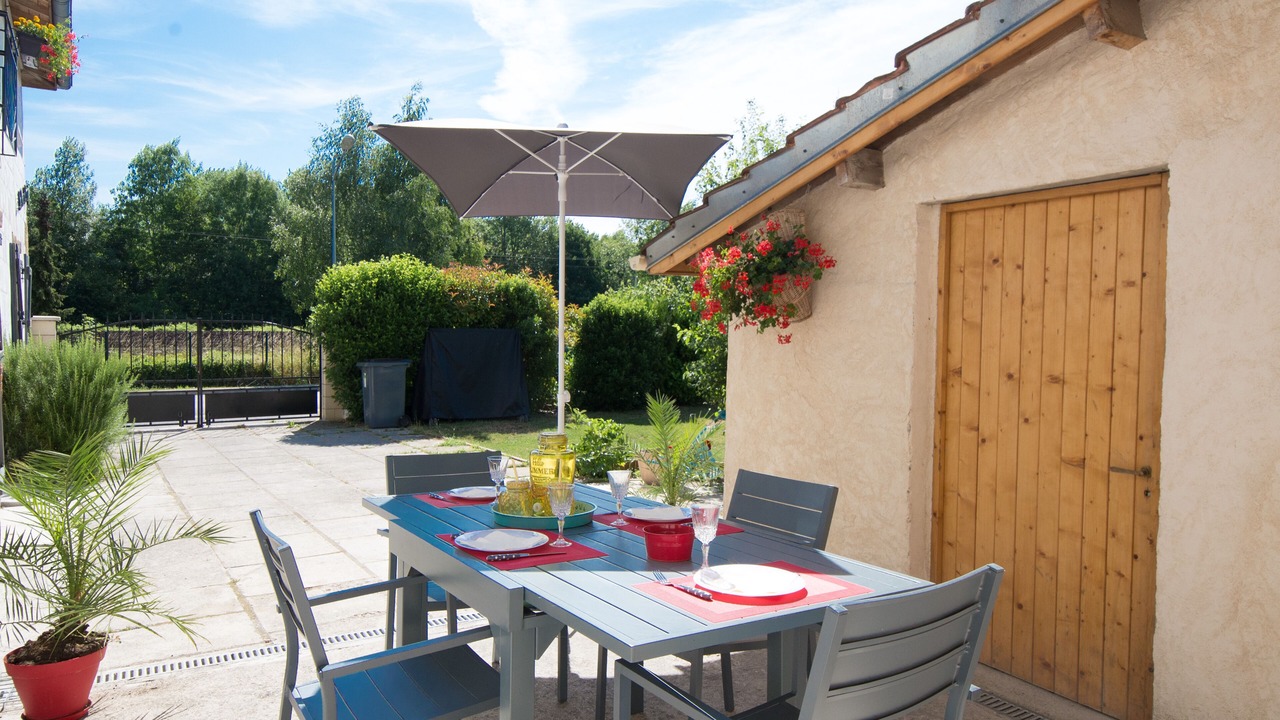 Photo of Outdoor in Compertrix