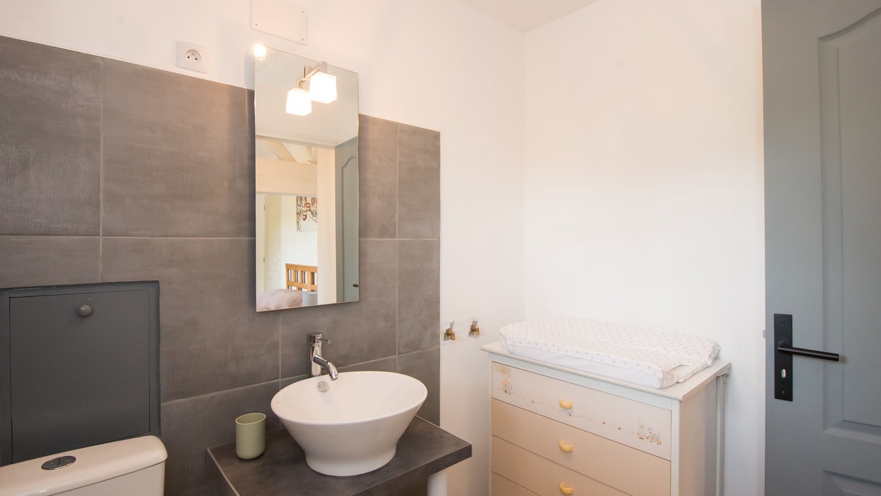 Photo of Bathroom in Compertrix