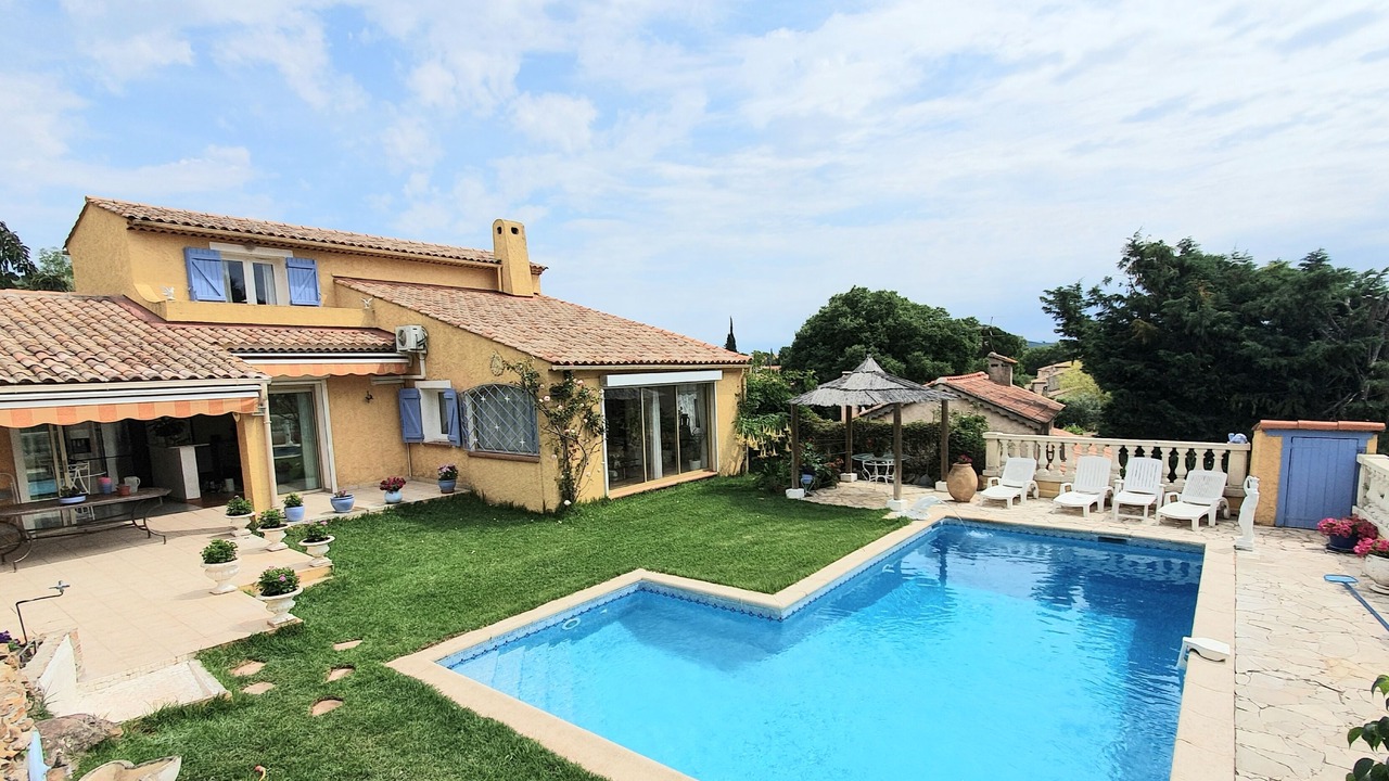 Photo of Outdoor in Sollies Pont