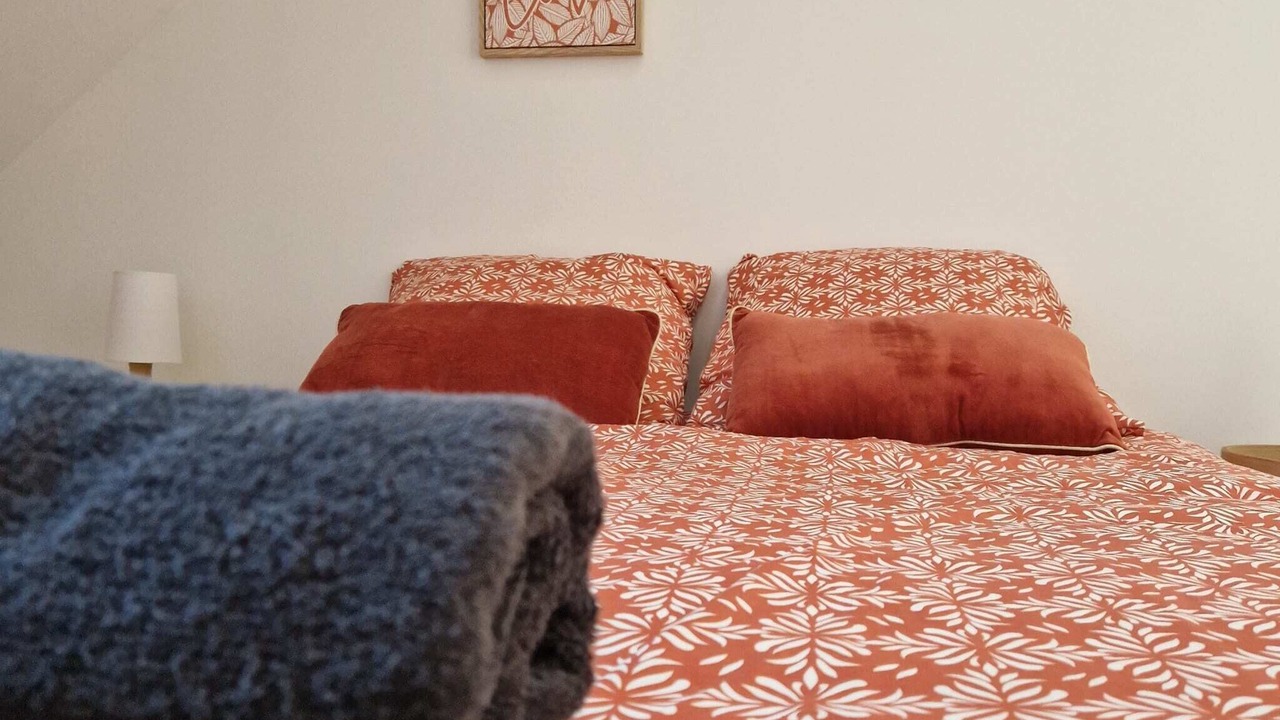 Photo of Bedroom in Cormontreuil