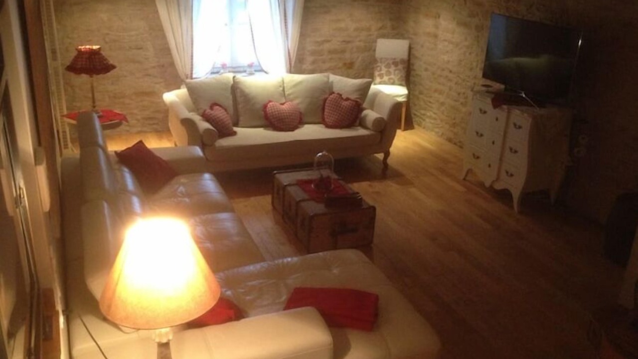 Photo of Livingroom in Jeuxey