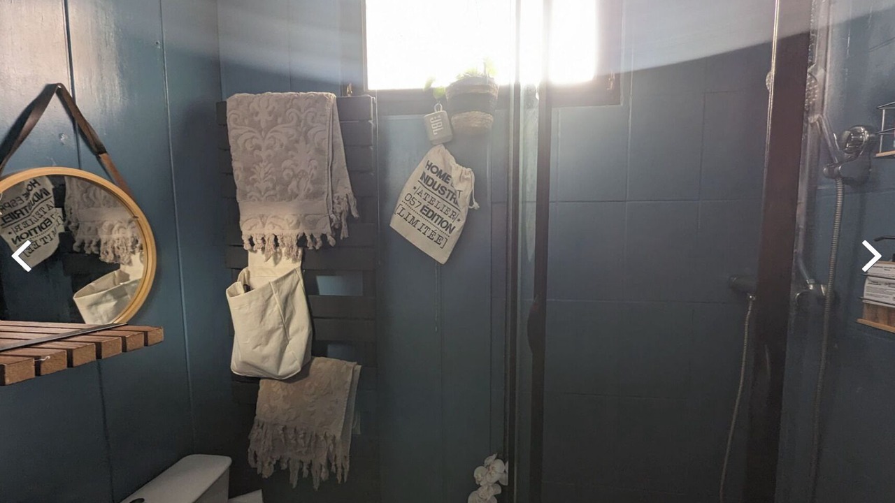 Photo of Bathroom in Chaumont