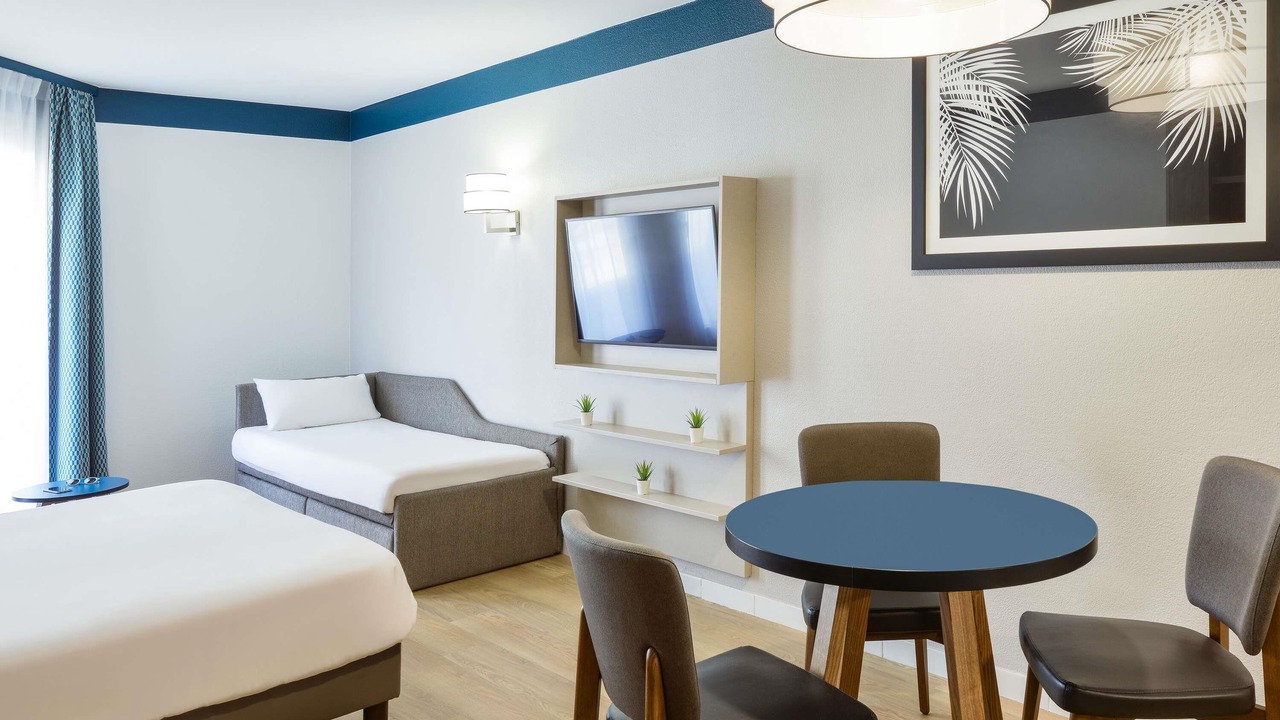 Photo of Bedroom in Beausoleil