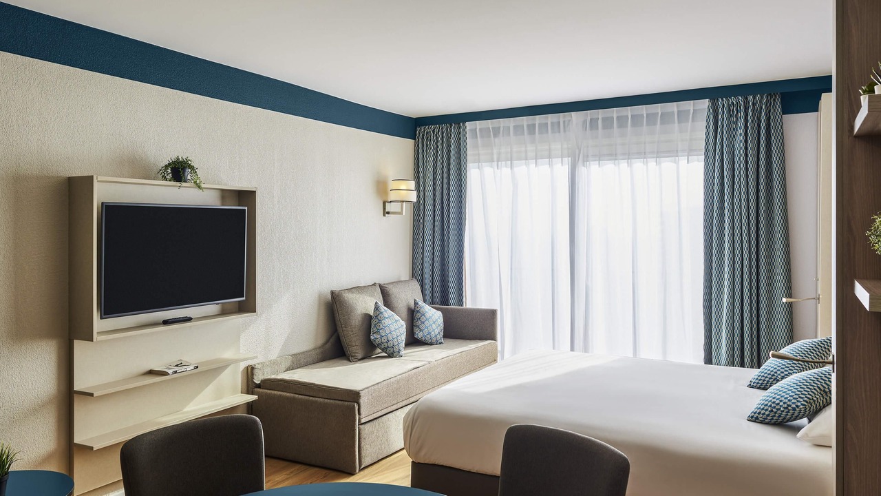 Photo of Bedroom in Beausoleil