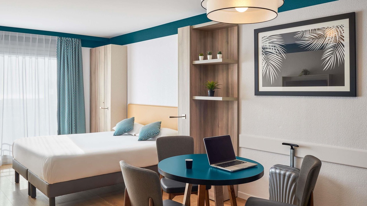 Photo of Bedroom in Beausoleil