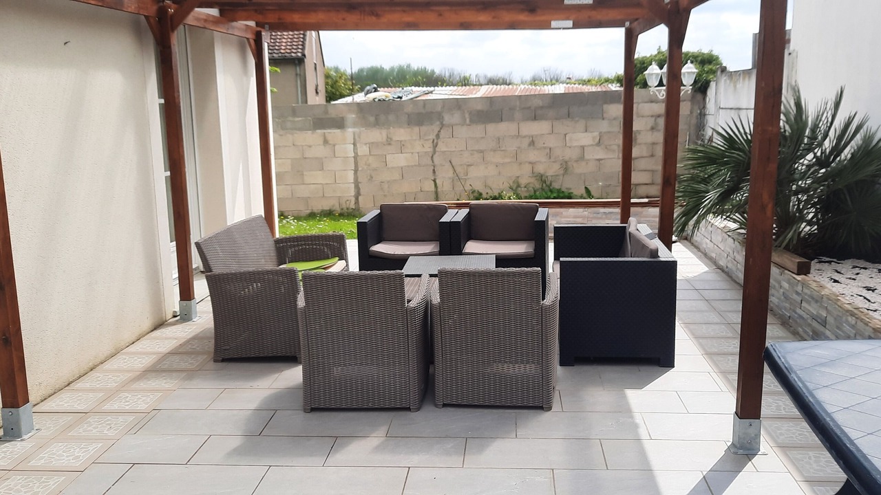 Photo of Patio Balcony in Soucy