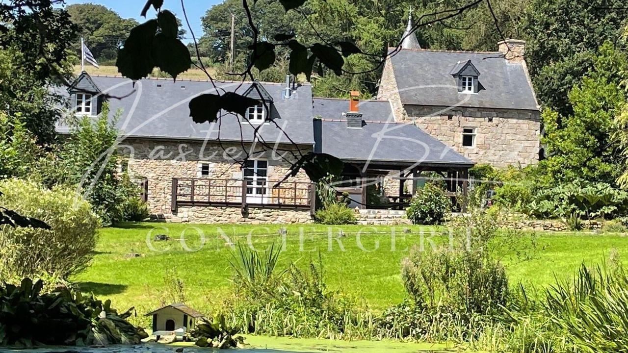 Photo of Outdoor in Saint-Gilles-Pligeaux