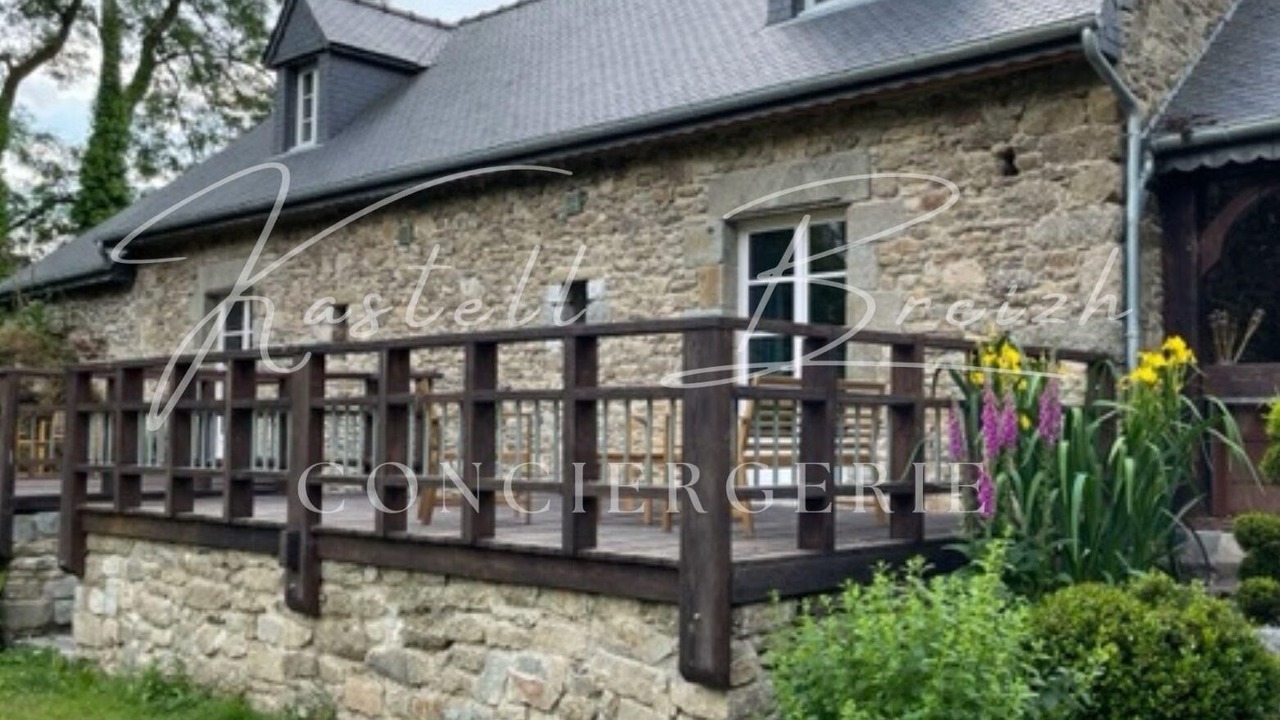Photo of Outdoor in Saint-Gilles-Pligeaux