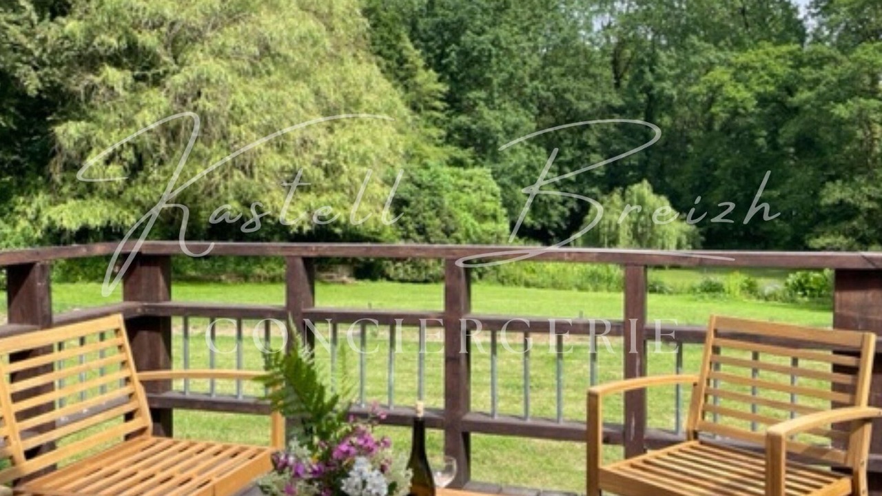 Photo of Outdoor in Saint-Gilles-Pligeaux