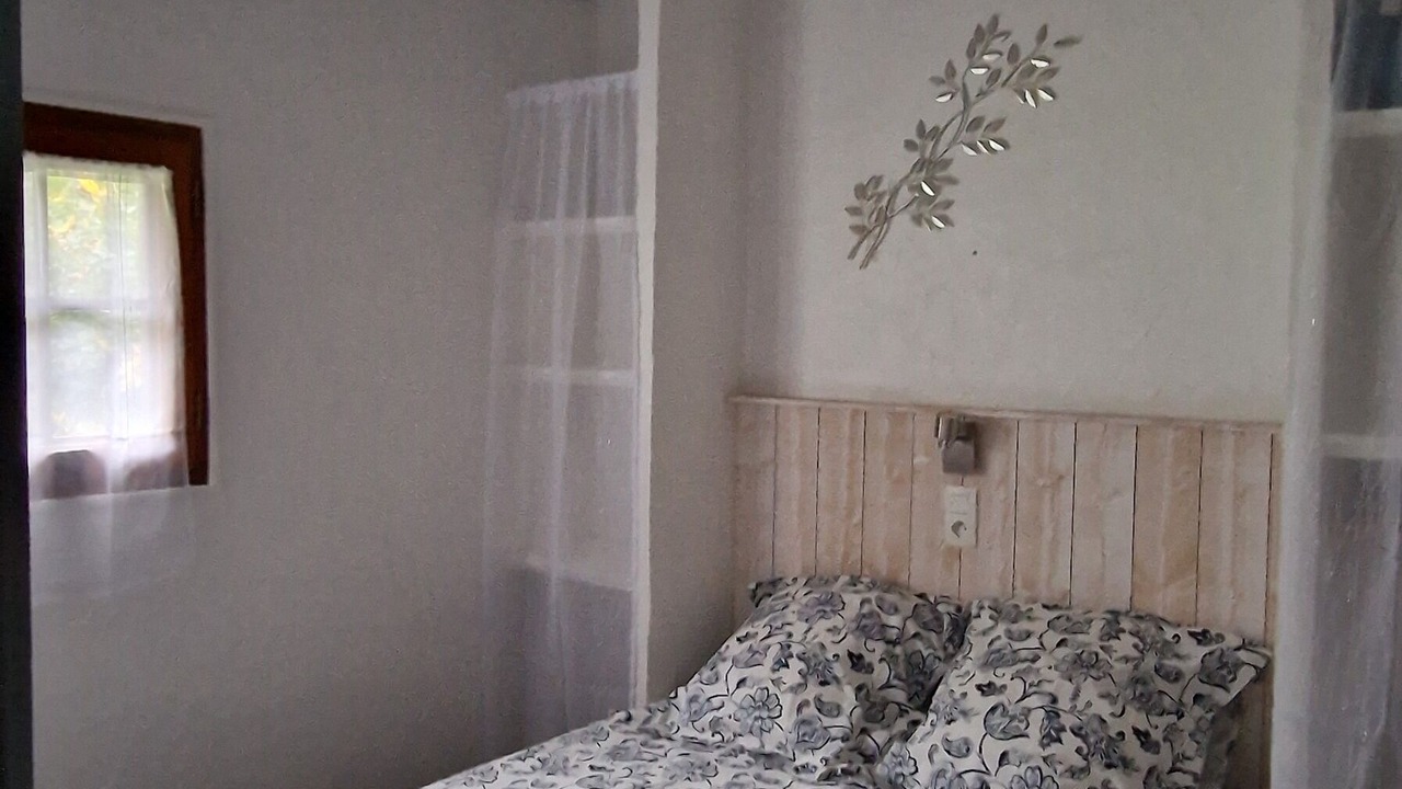 Photo of Bedroom in Geu