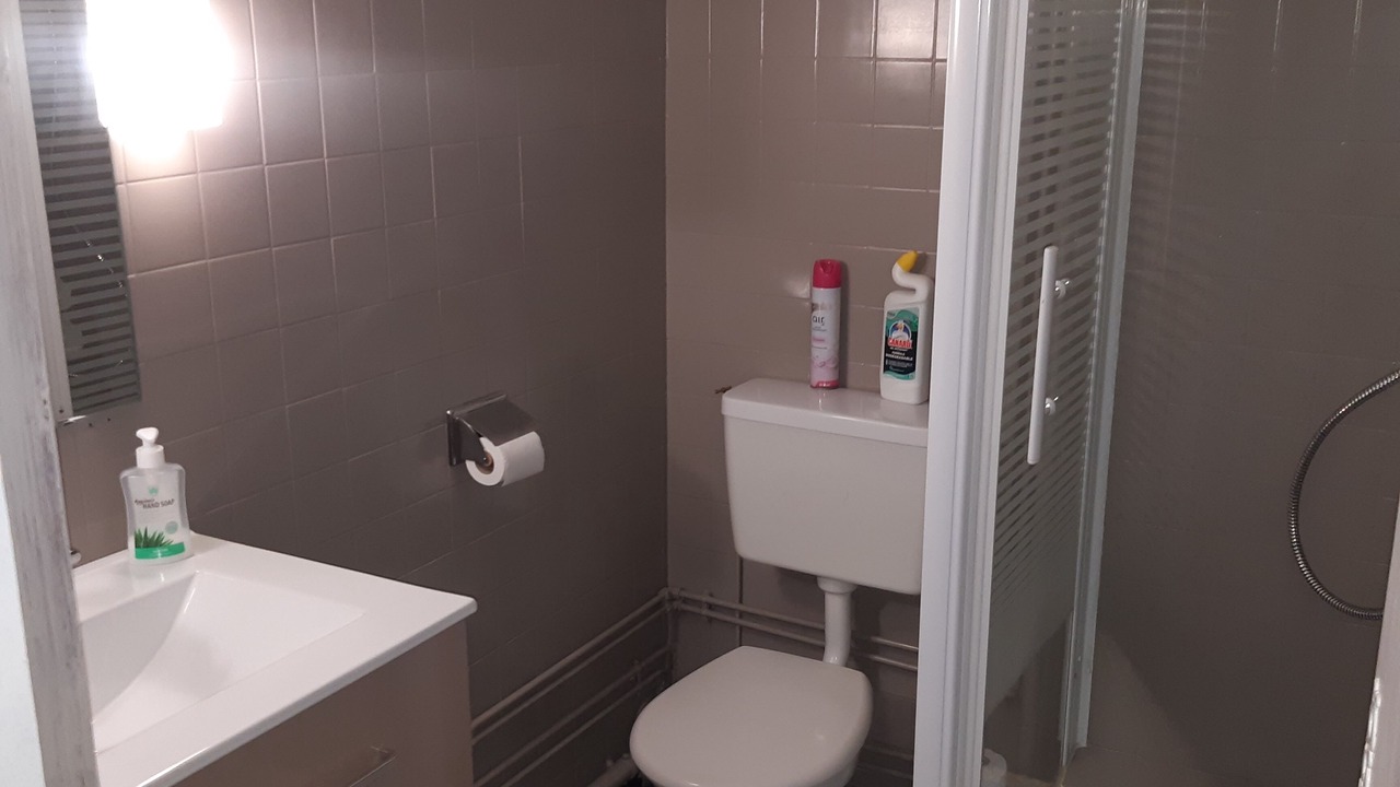 Photo of Bathroom in Montferrier