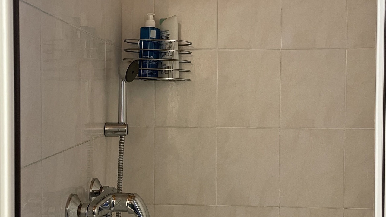 Photo of Bathroom in Montferrier