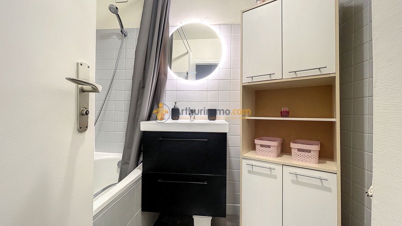 Photo of Bathroom in Cernay