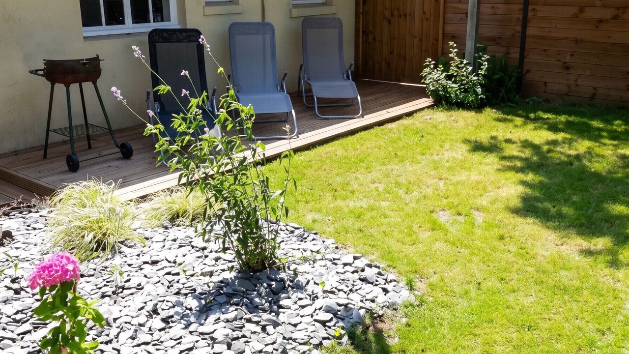 Photo of Patio Balcony in Le Vivier-sur-Mer