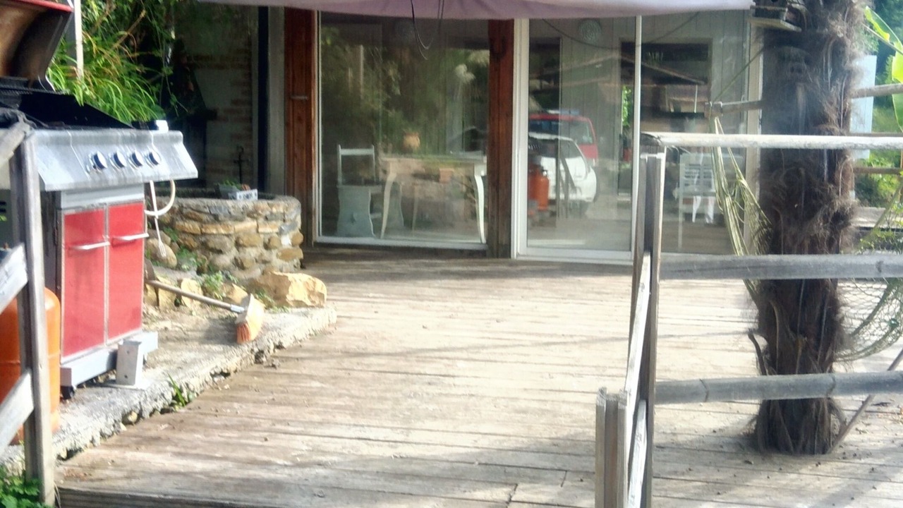 Photo of Others in Gan