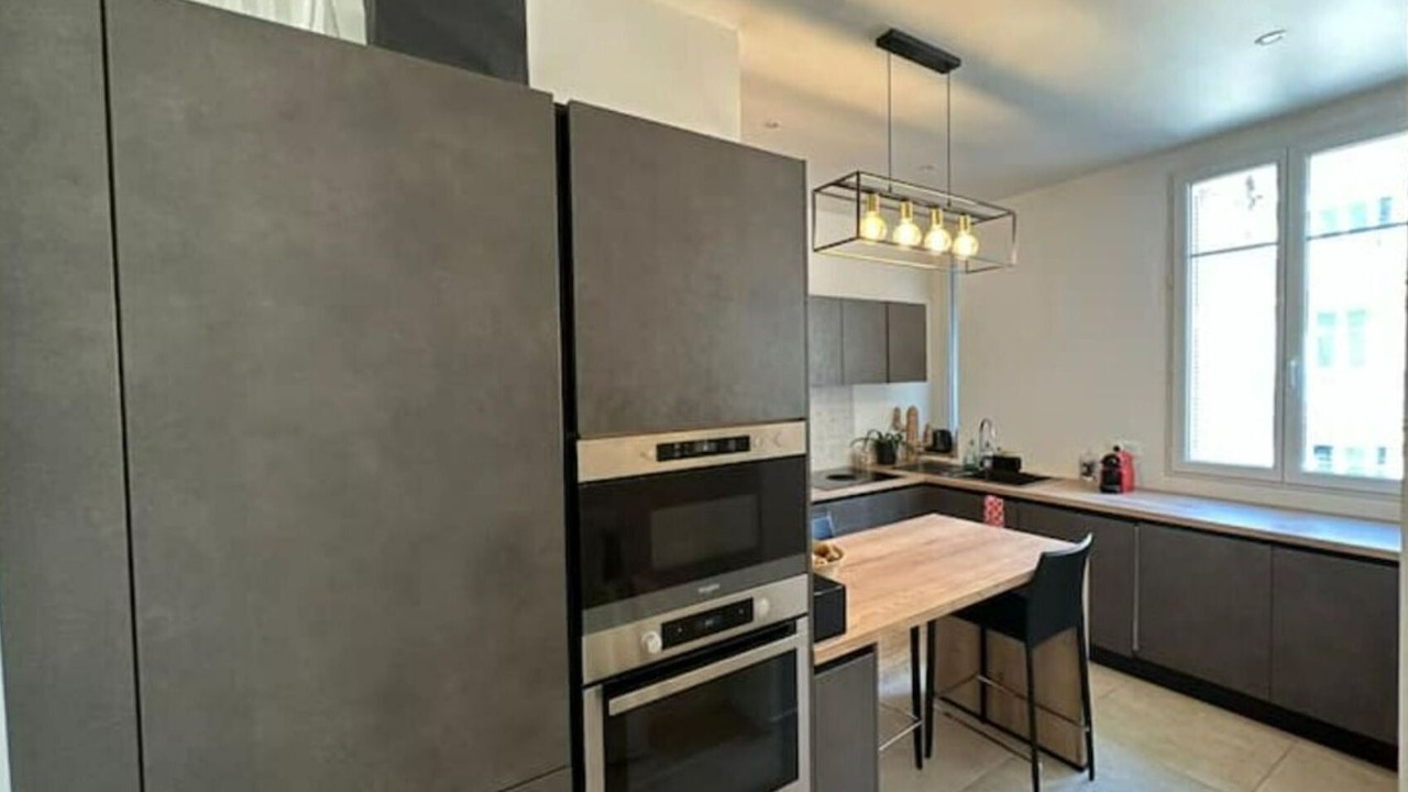 Photo of Kitchen in Musicians Quarter