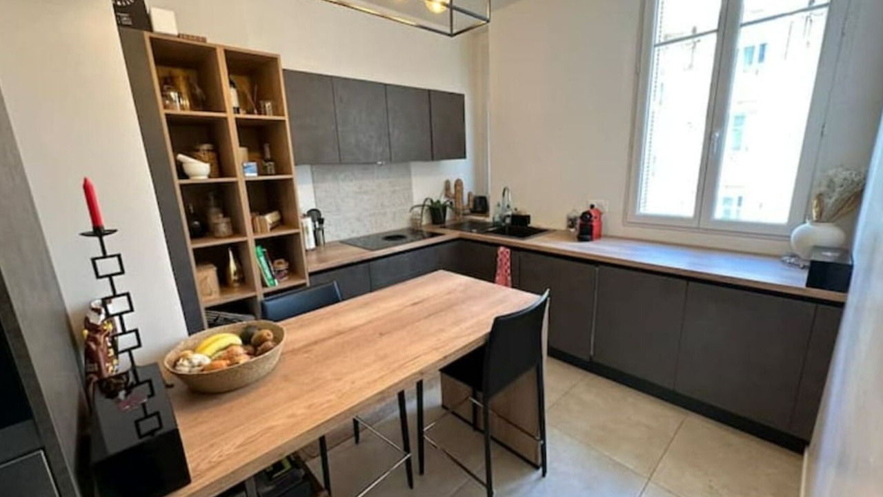 Photo of Kitchen in Musicians Quarter